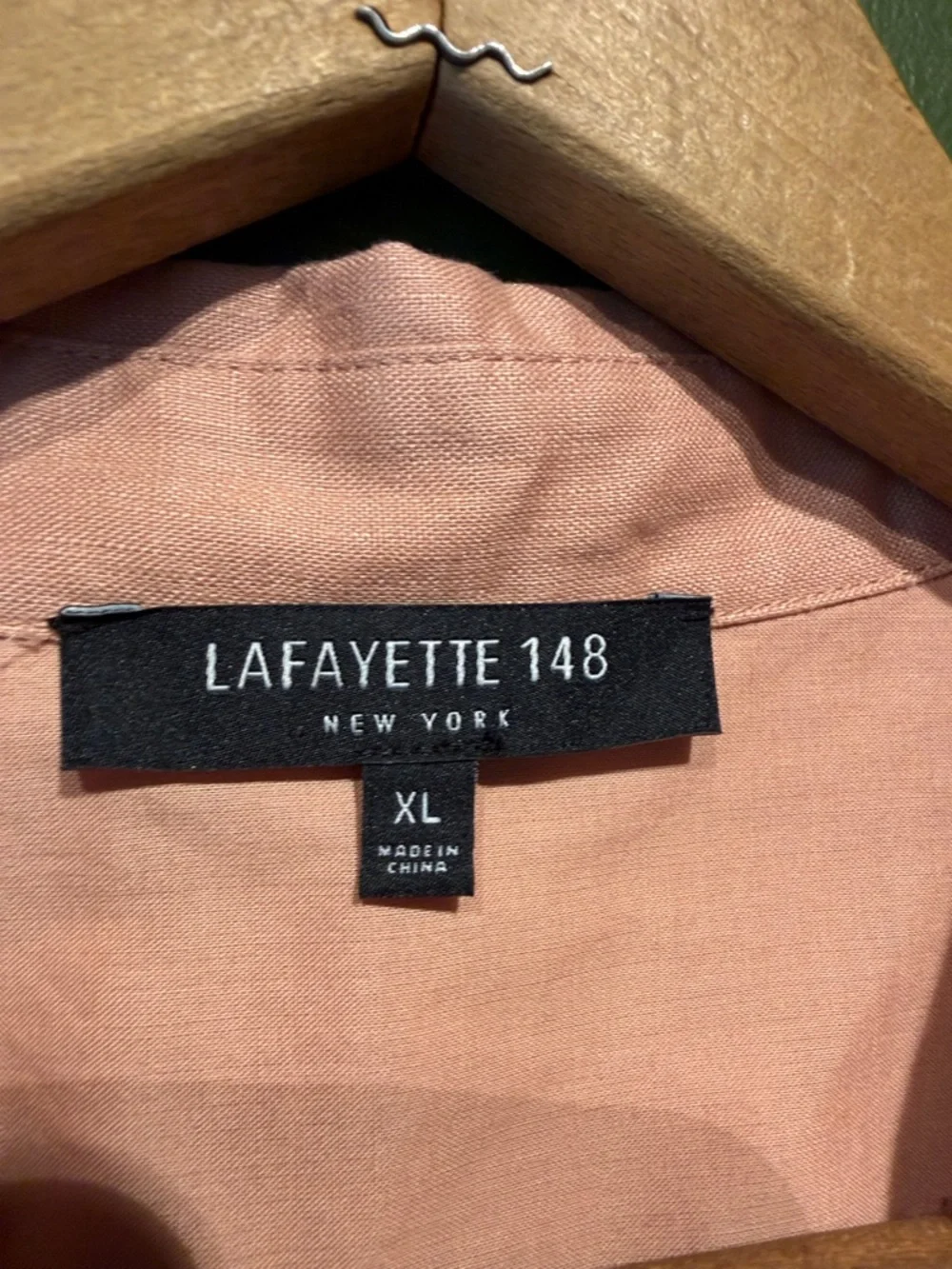 Lafayette 148 Linen Short-Sleeve Button Down Shirt - Pink - Picture 2 of 4